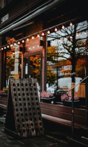 louis droege 9G9UmSQY73w unsplash