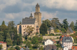 Kronberg Burg e1695717221452